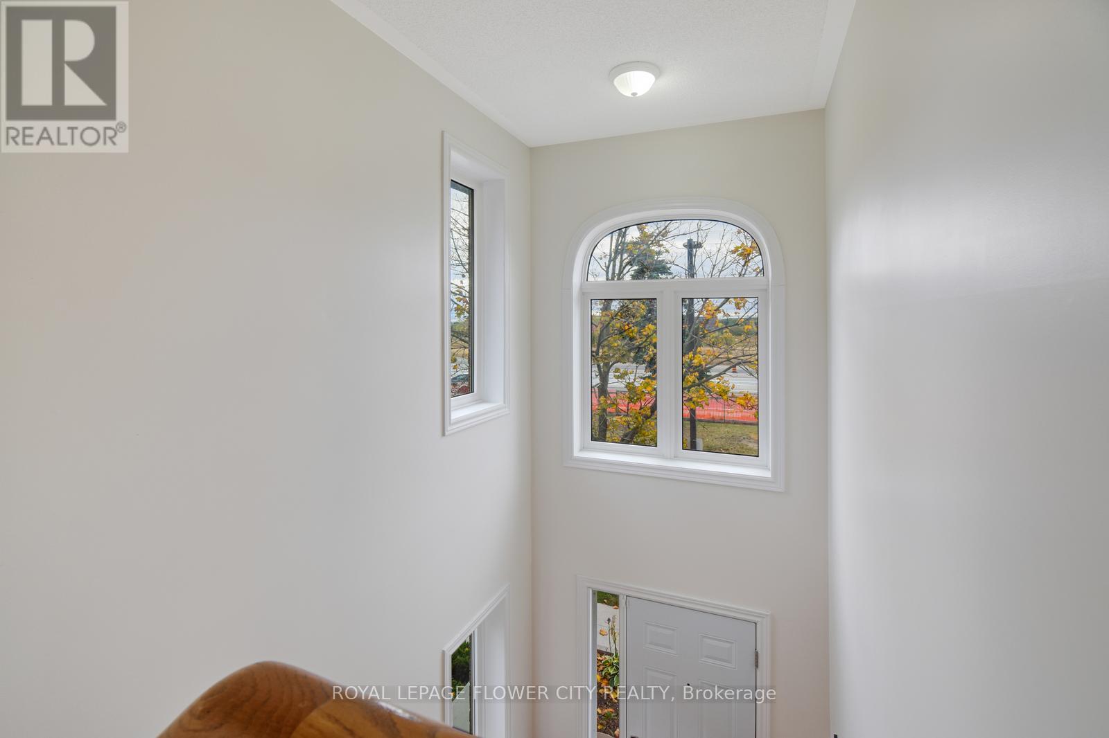 #236 -60 BARONDALE DR, #236