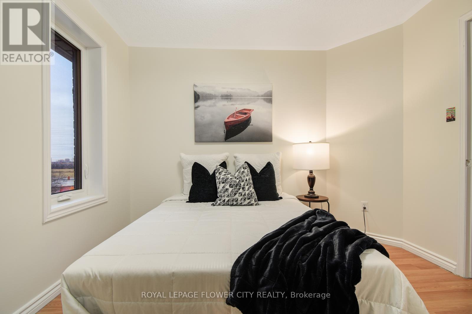 #236 -60 BARONDALE DR, #236