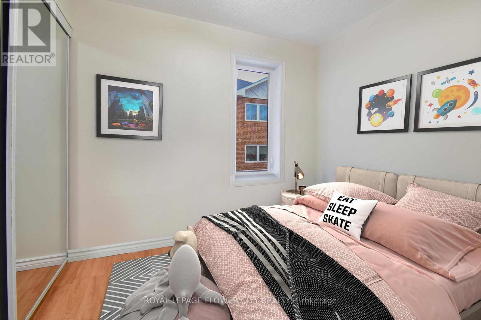#236 -60 BARONDALE DR, #236