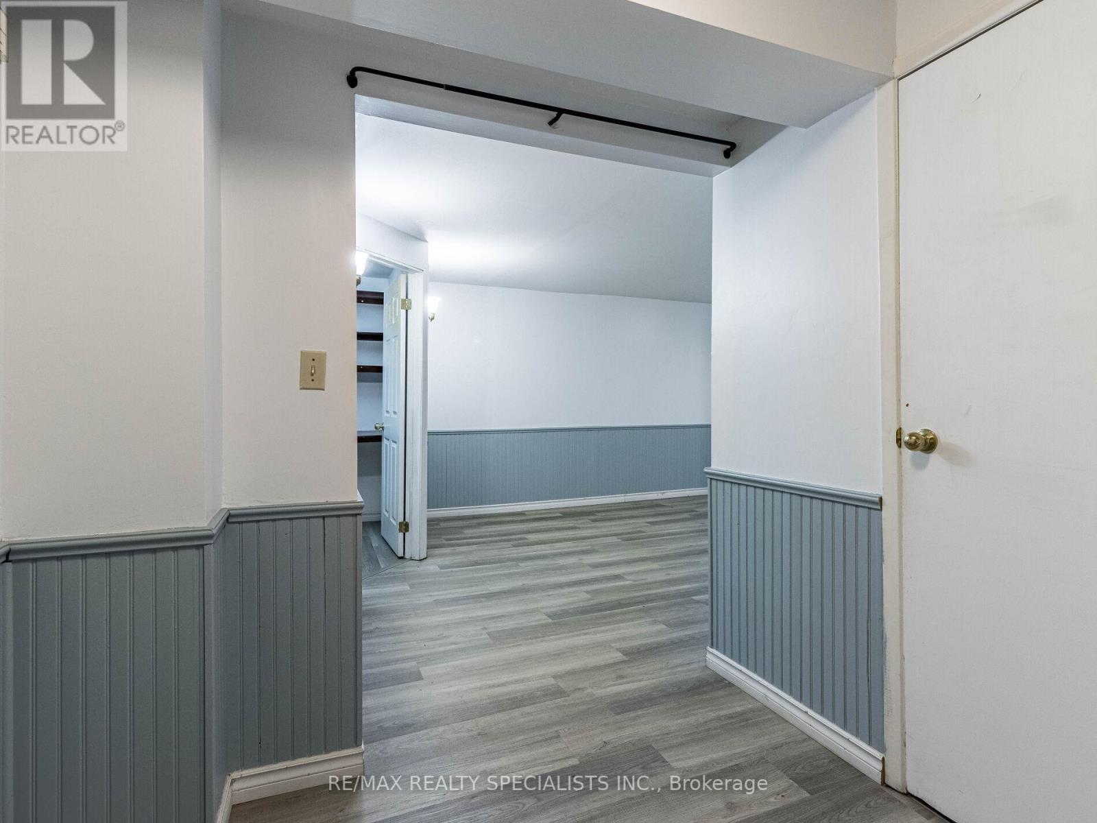 #10 -5475 LAKESHORE RD, #10