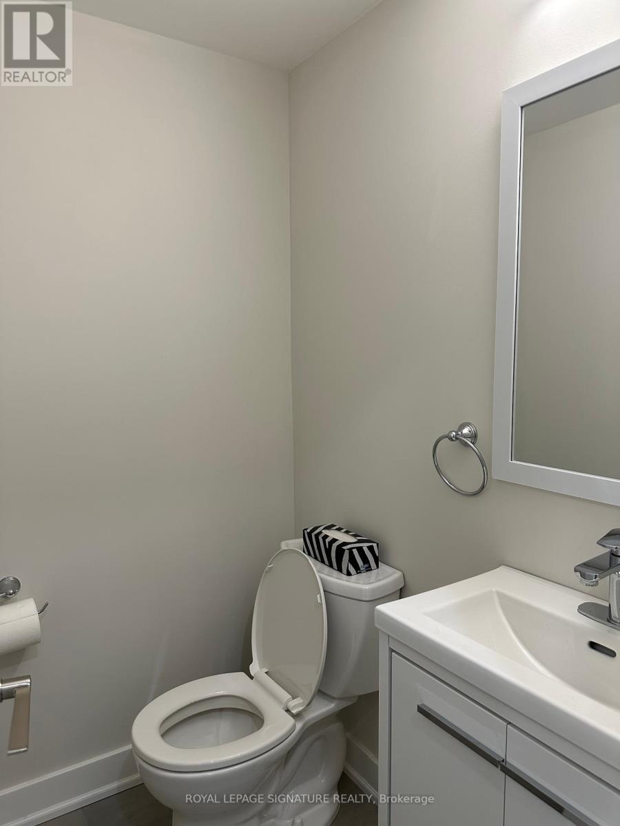 #15 -2020 SOUTH MILLWAY, #15
