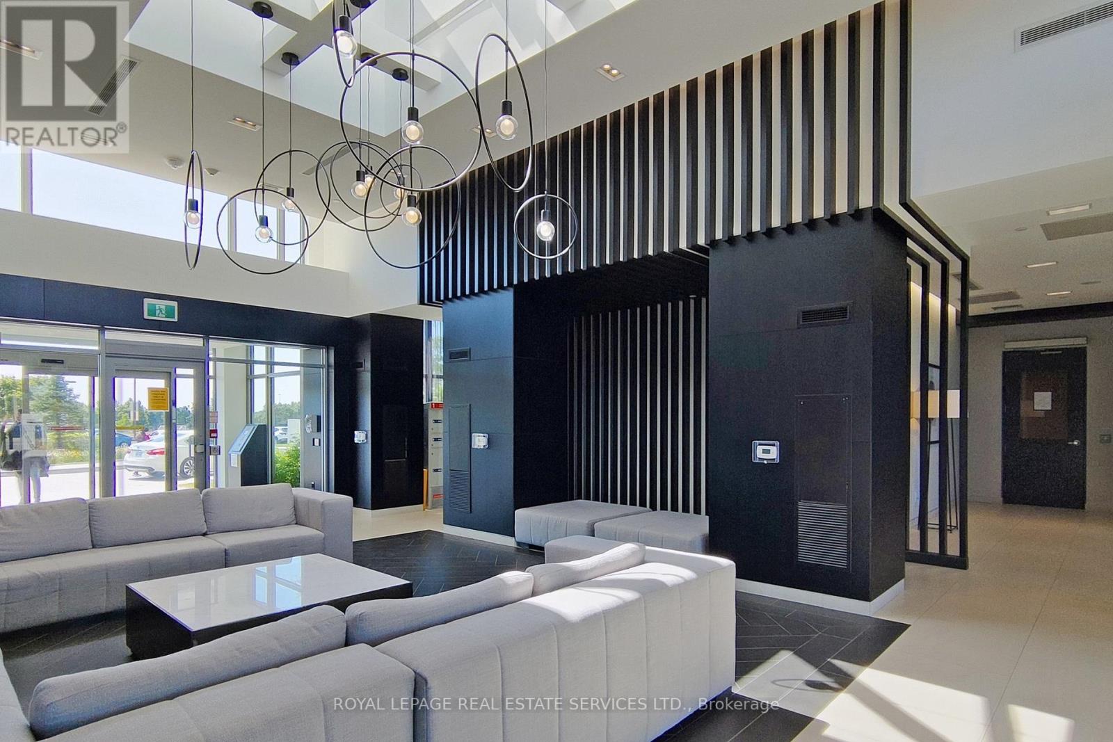 #1709 -4677 GLEN ERIN DR, #1709