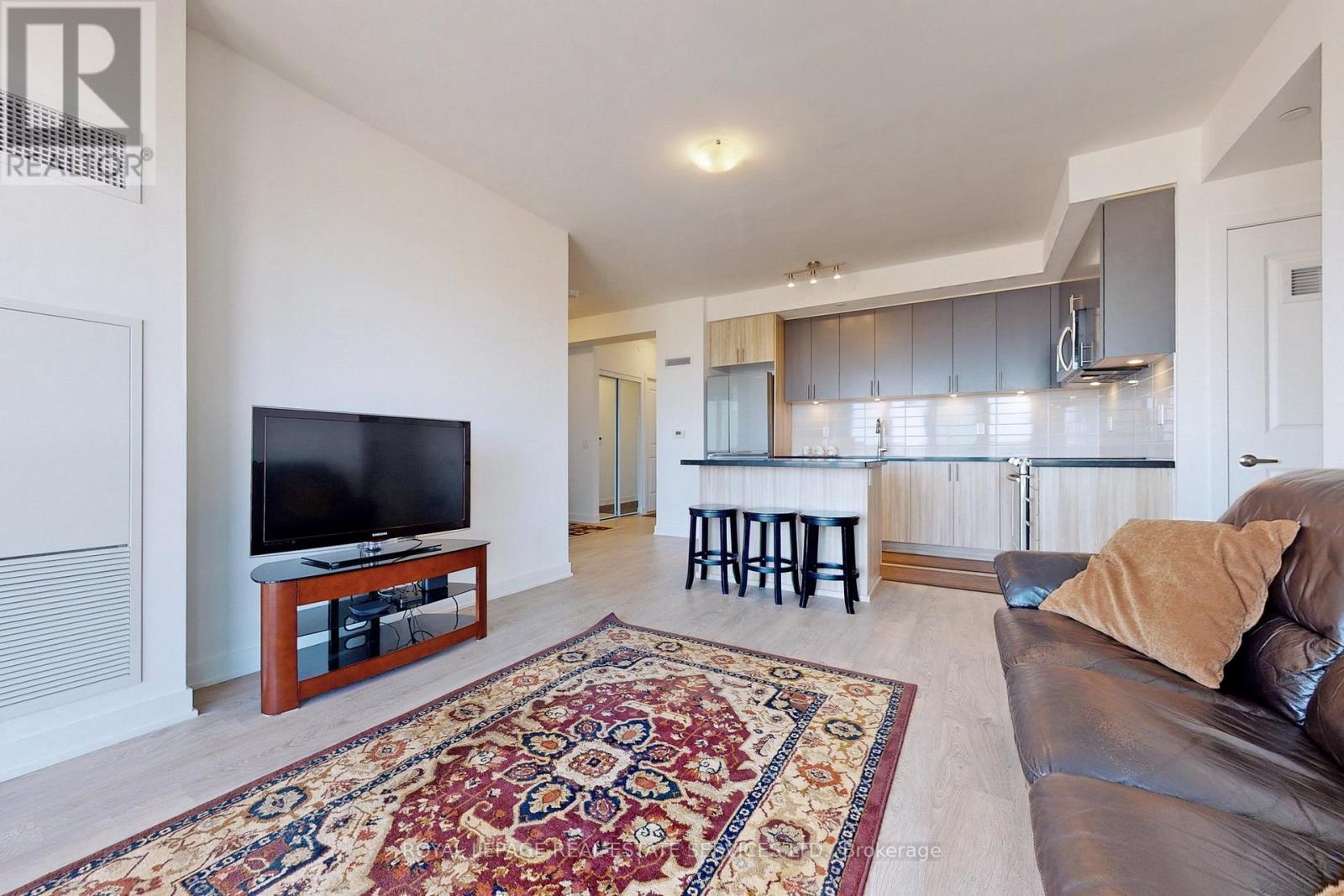 #1709 -4677 GLEN ERIN DR, #1709