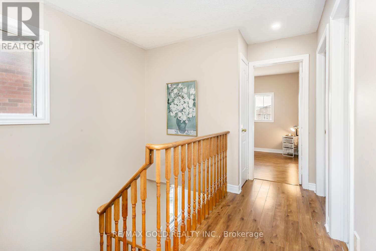92 TESSLER CRES