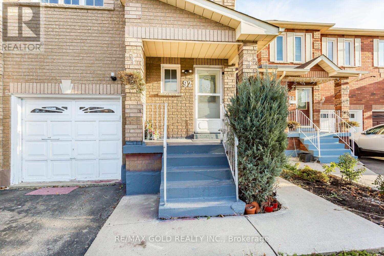 92 TESSLER CRES