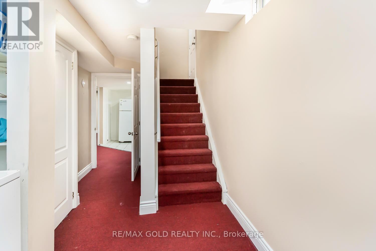 92 TESSLER CRES