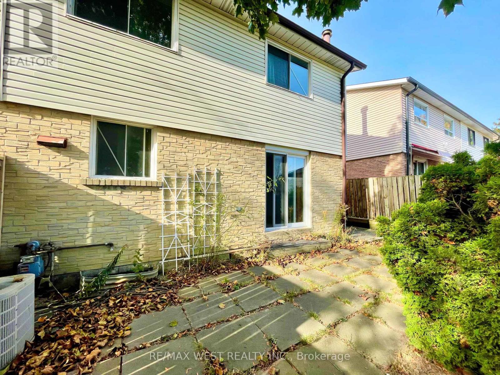 109 HAROLD ST