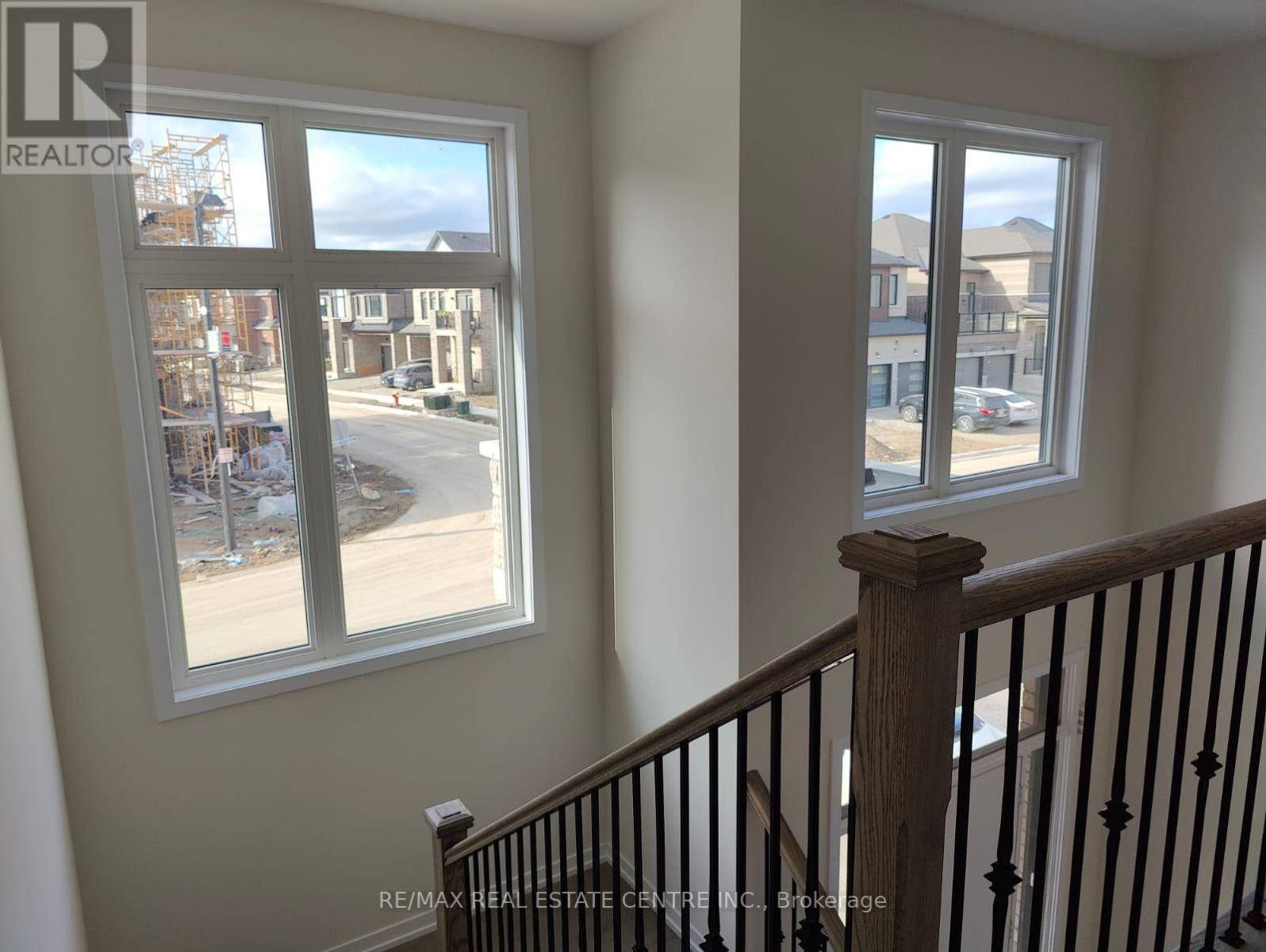 1535 WELLWOOD TERR