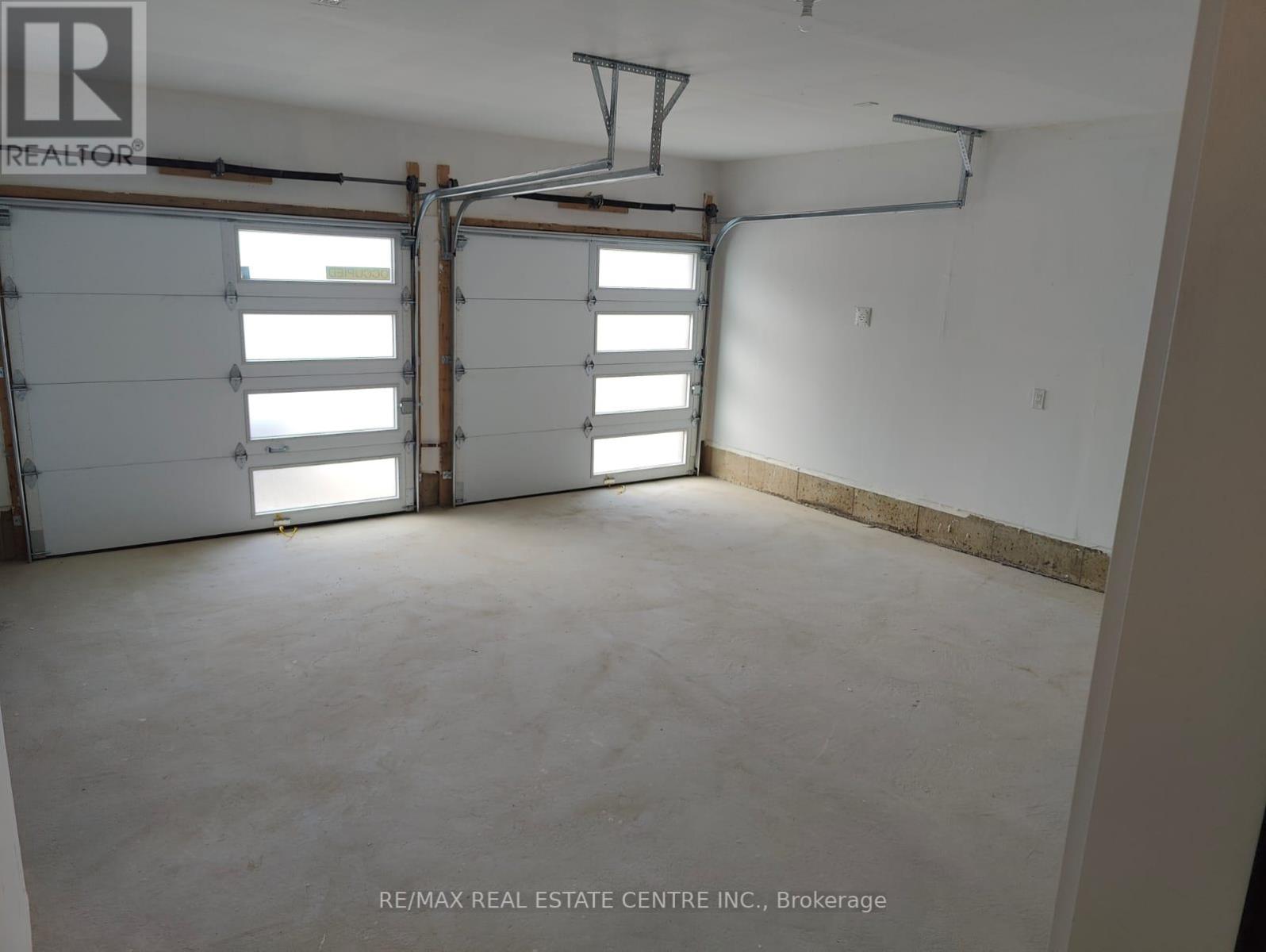 1535 WELLWOOD TERR