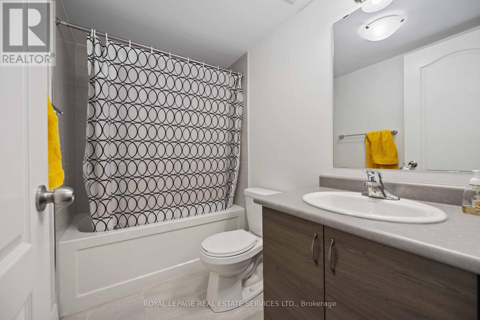 20 BRUSHWOOD DR