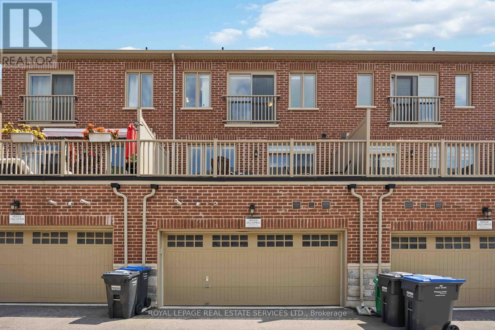 20 BRUSHWOOD DR