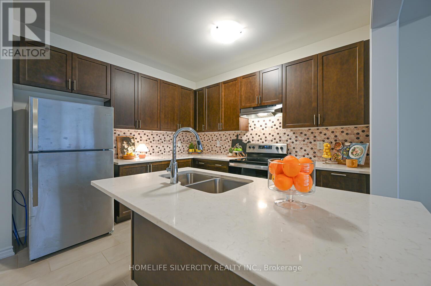 13 DEL GRAPPA ST