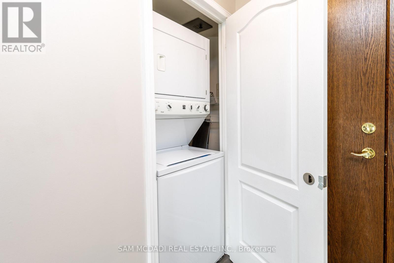 #607 -1276 MAPLE CROSSING BLVD, #607