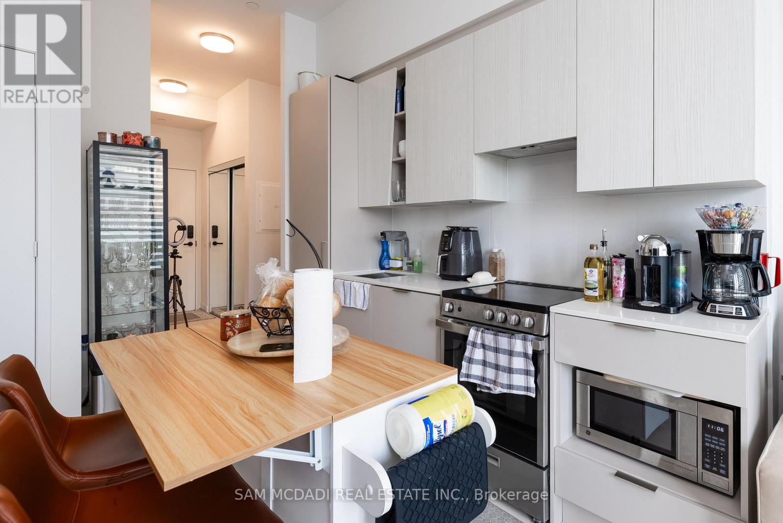 #602 -3900 CONFEDERATION PKWY, #602
