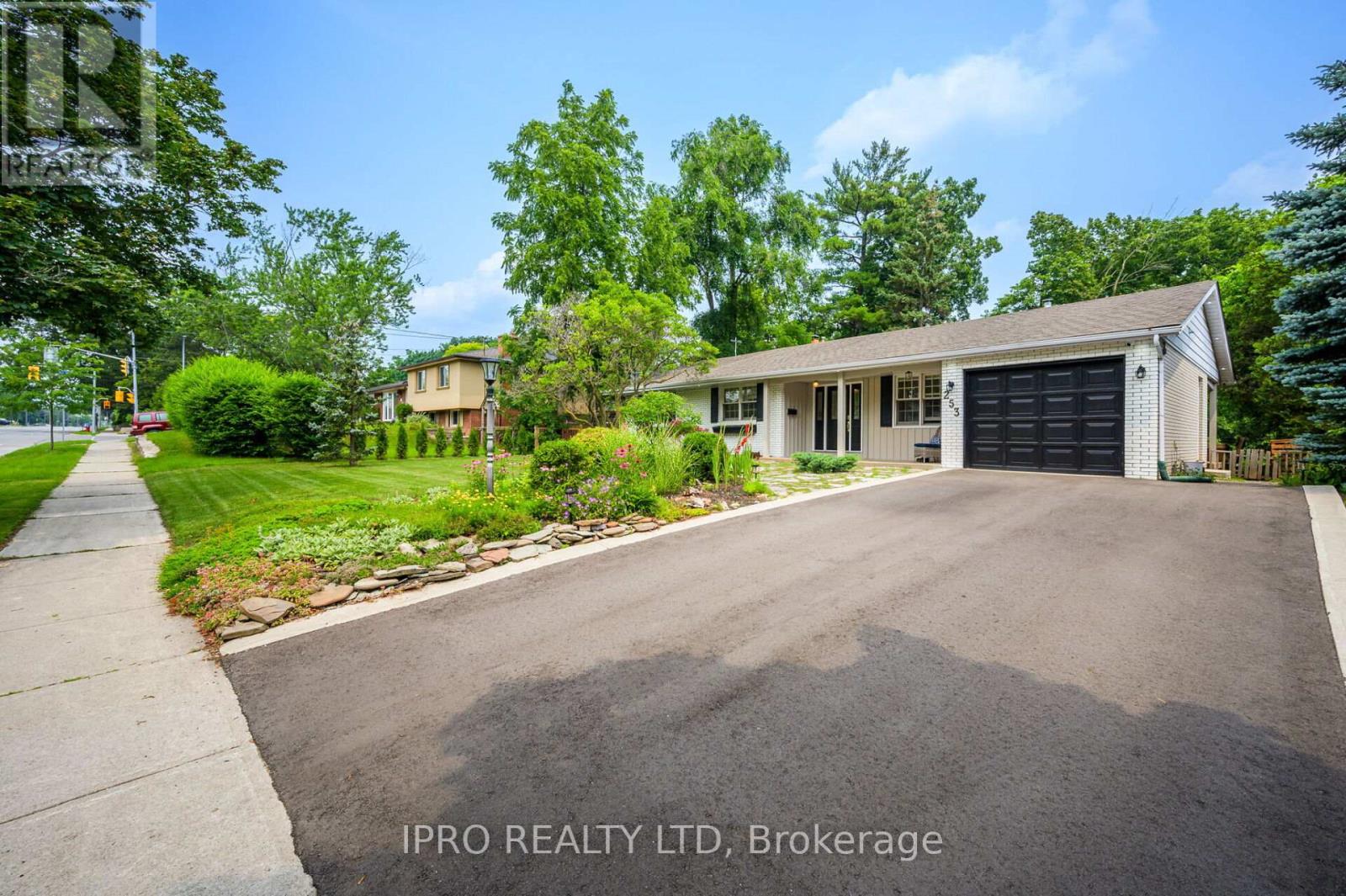 253 APPLEBY LINE