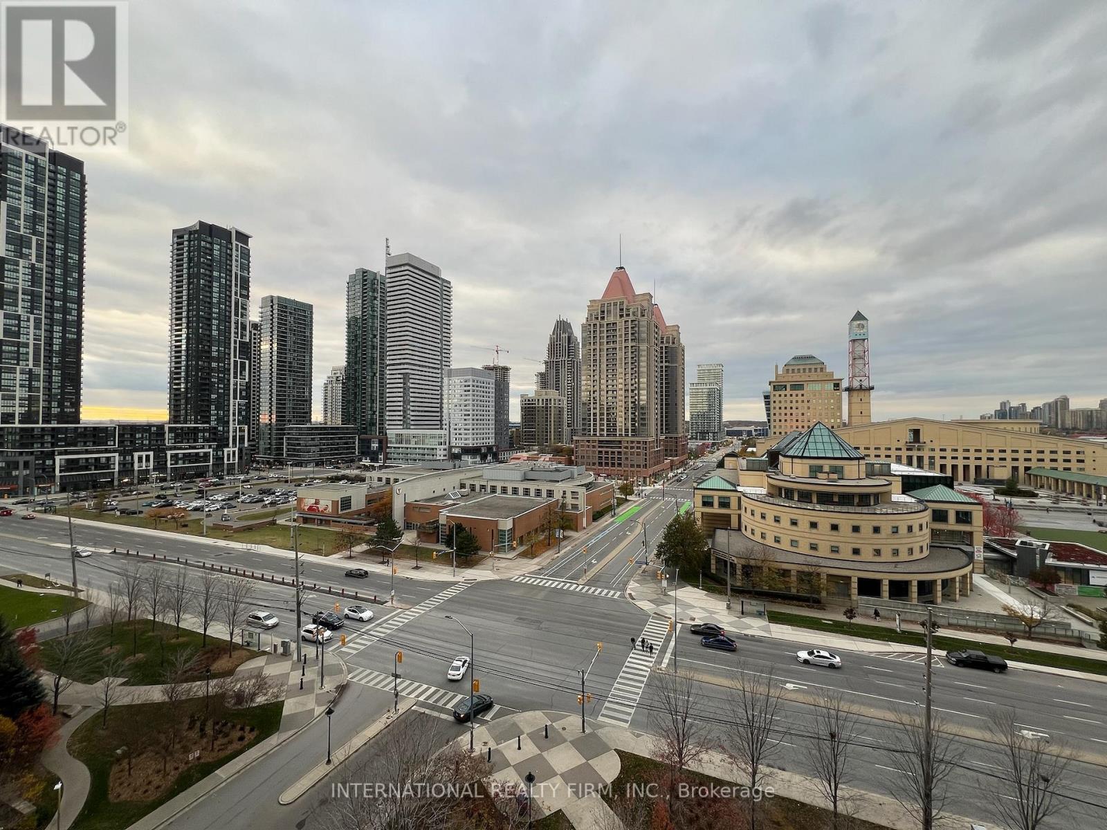 #1114 -310 BURNHAMTHORPE RD W, #1114