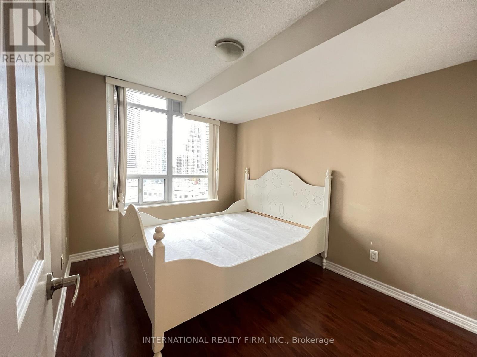 #1114 -310 BURNHAMTHORPE RD W, #1114