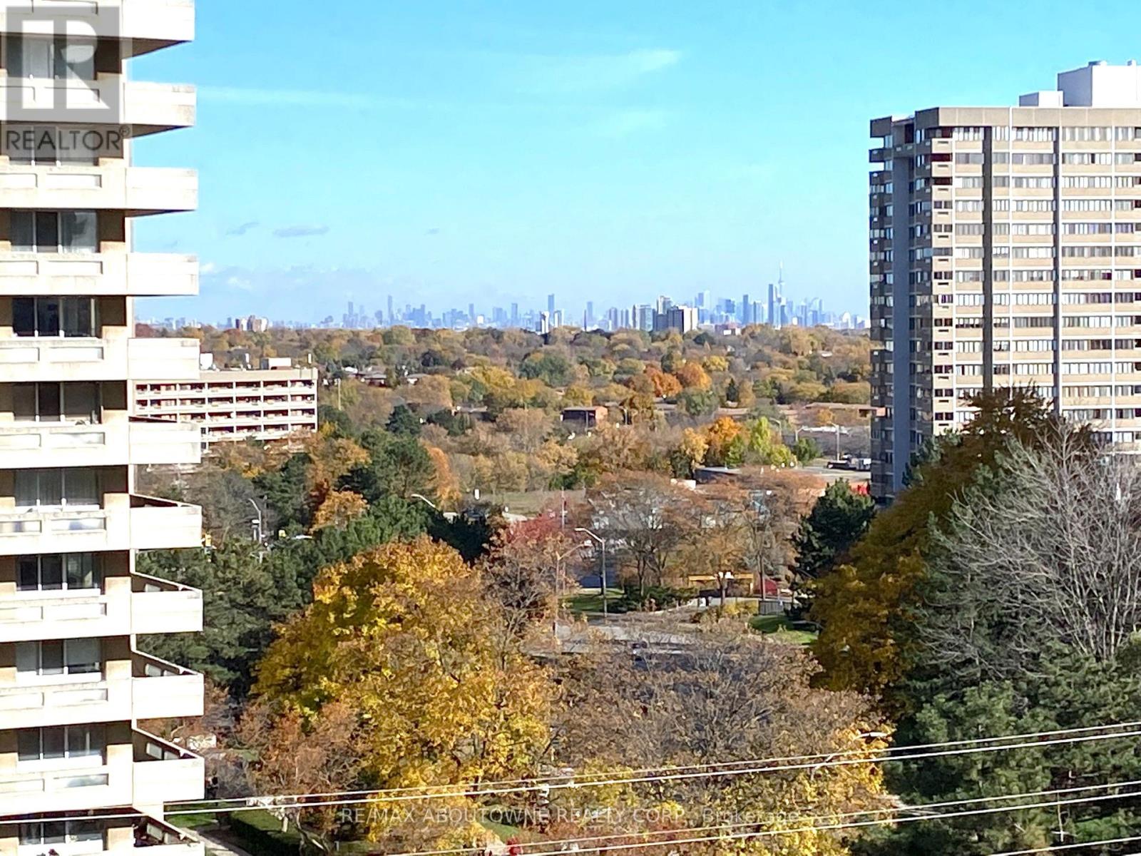 #802 -1 ELM DRIVE DR W, #802