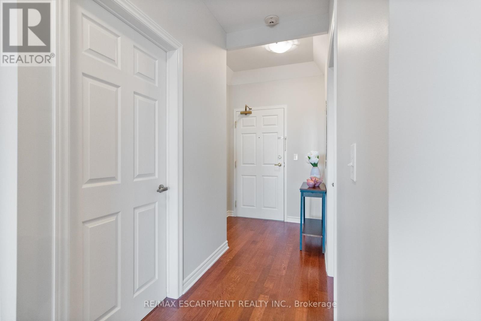 #508 -1499 NOTTINGHILL GATE, #508