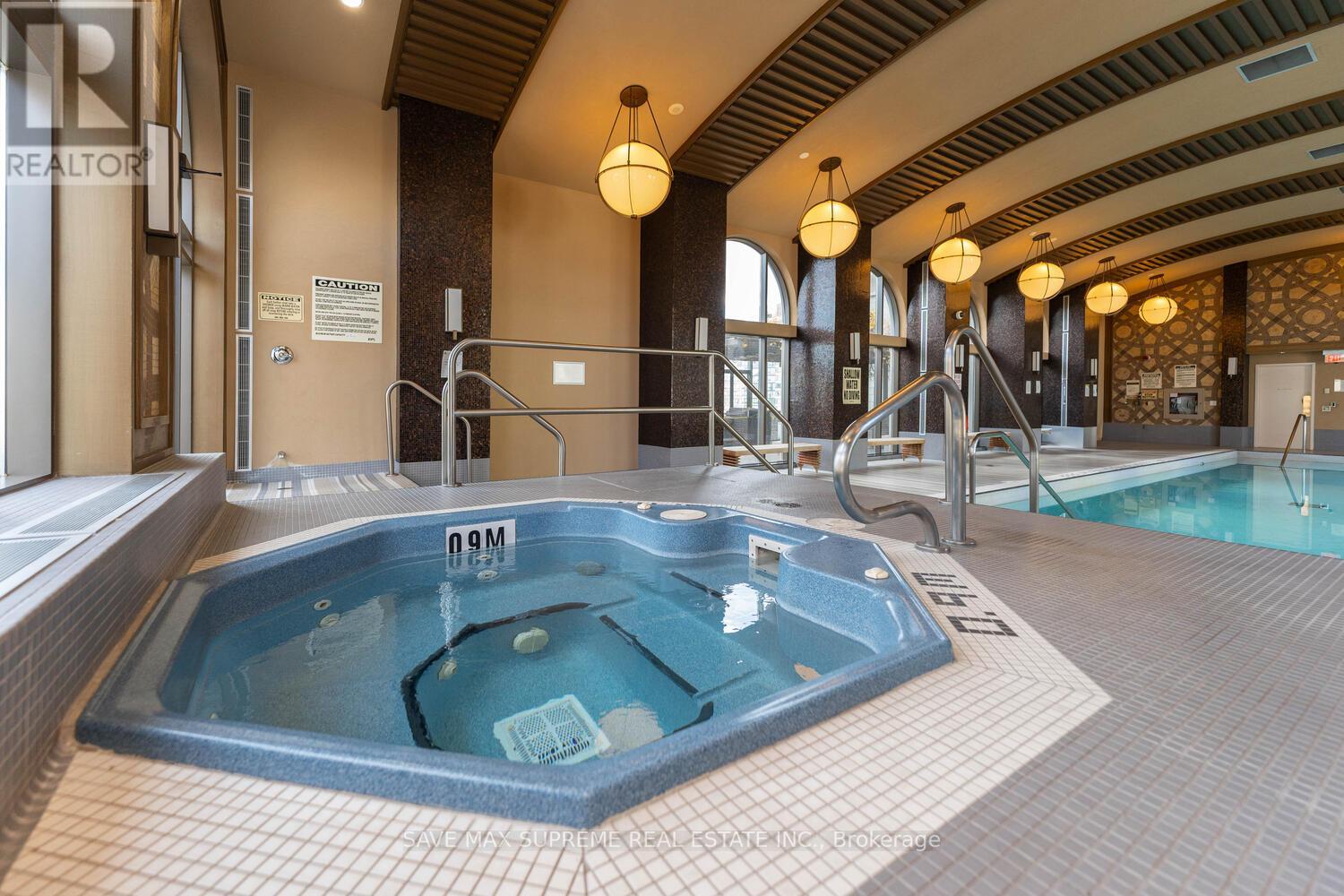 #1112 -385 PRINCE OF WALES DR, #1112