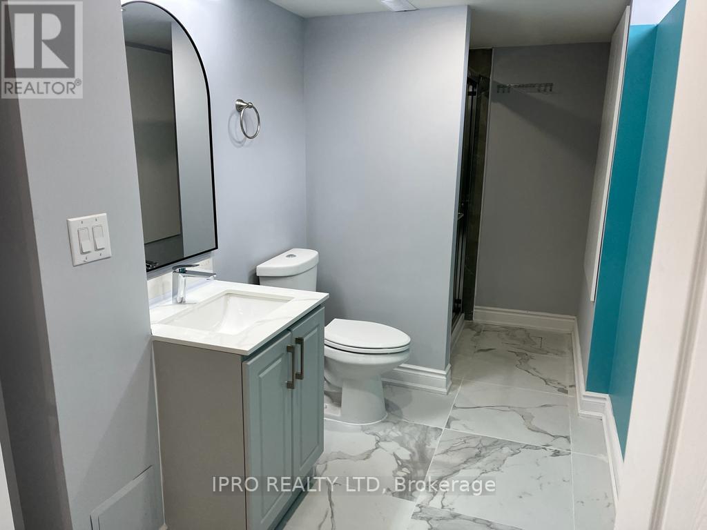 #BSMT -65 SUGARBERRY DR S, #Bsmt