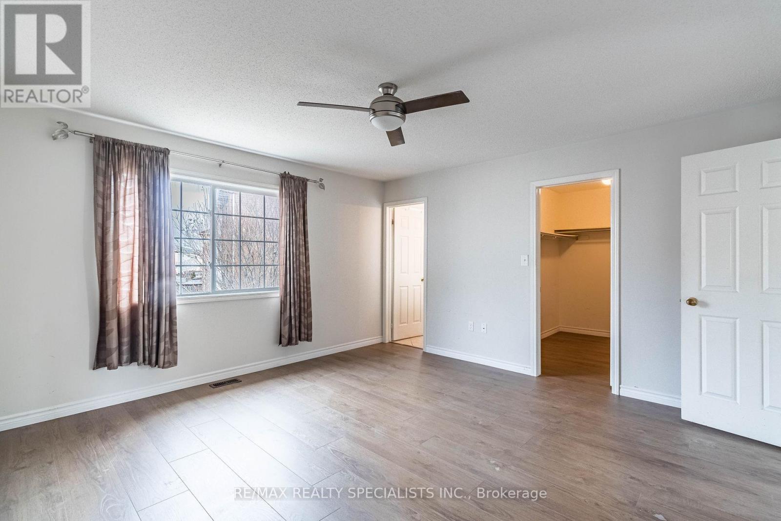 105 DECKER HOLLOW CIRC