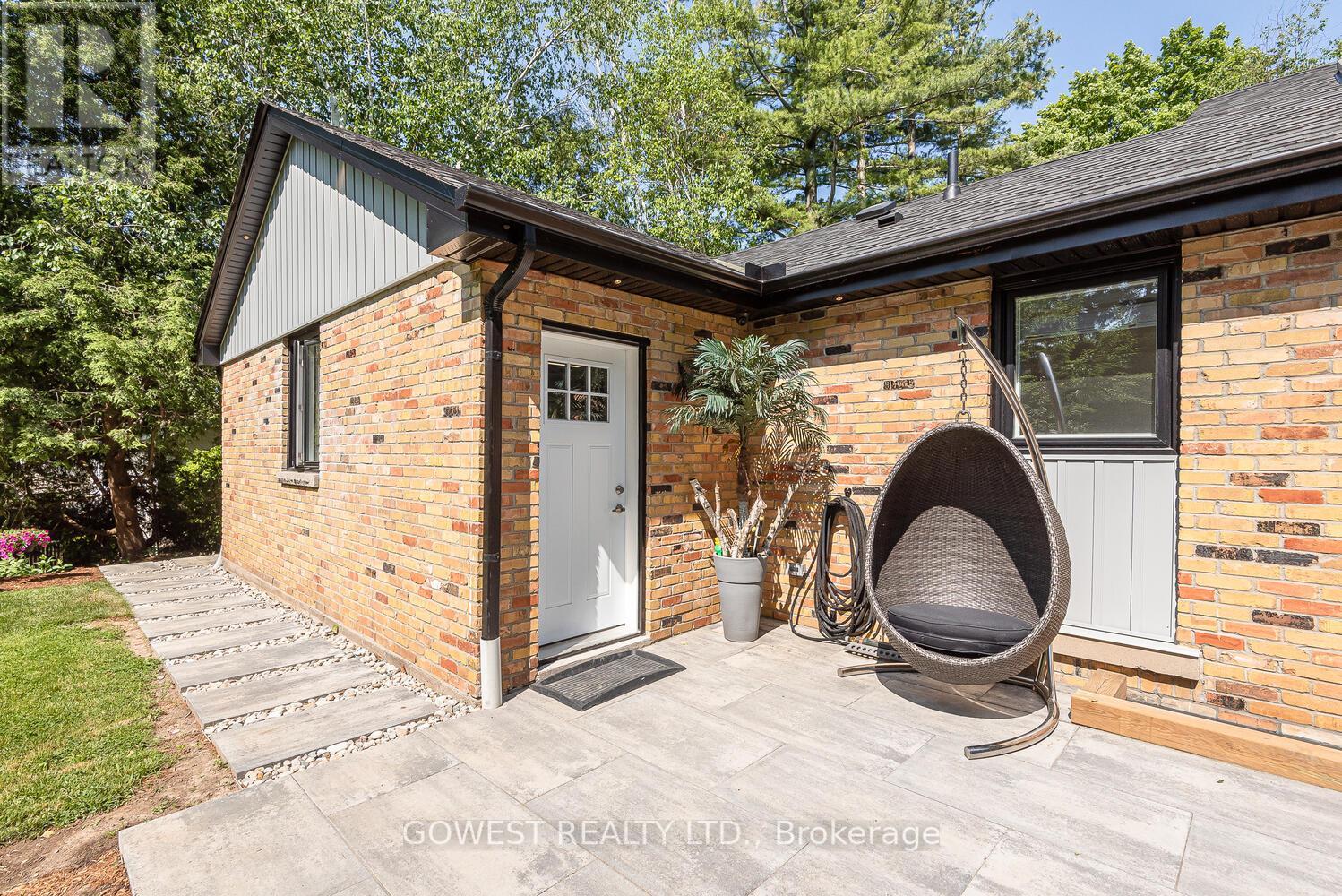 1300 1 SIDE RD