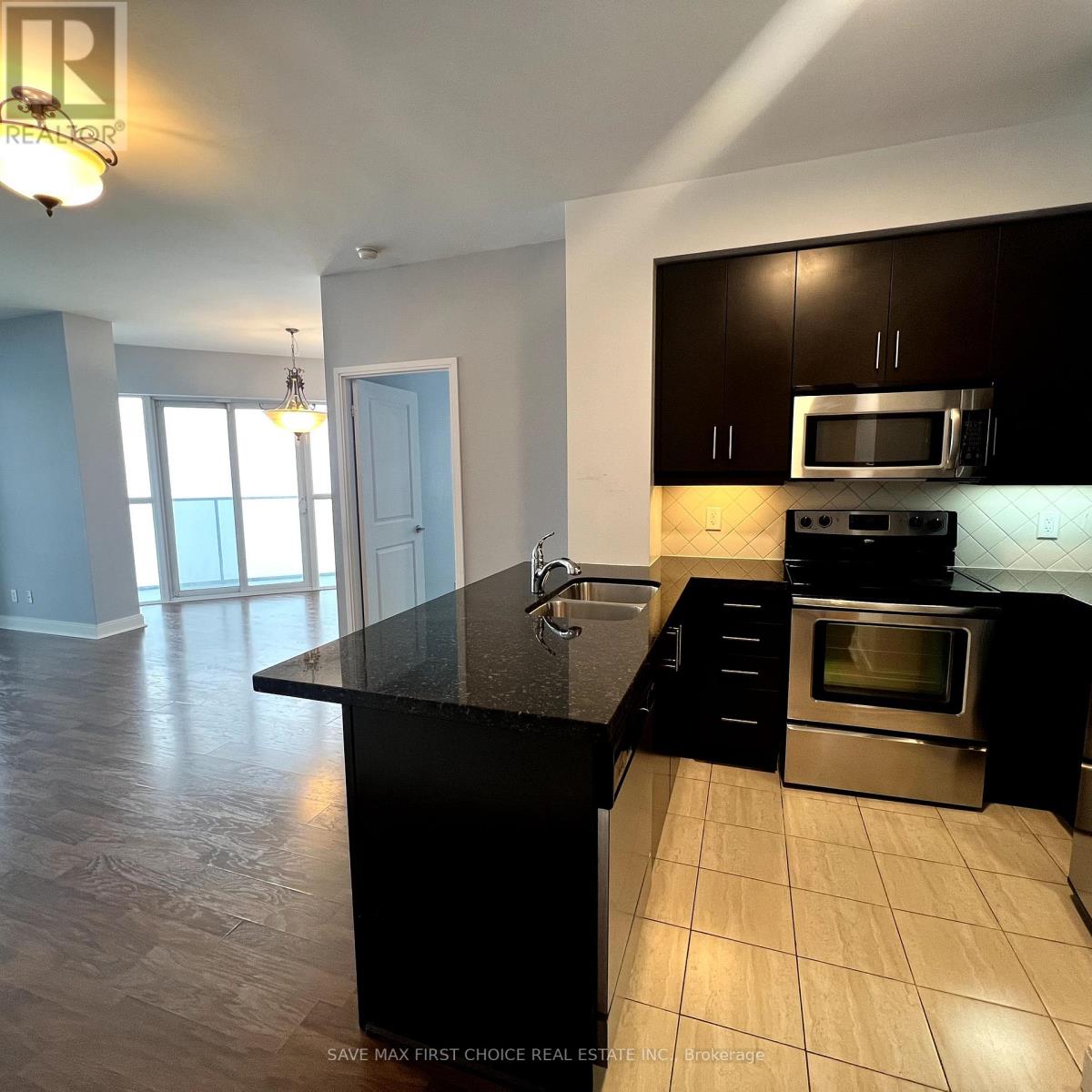 #4903 -60 ABSOLUTE AVE, #4903