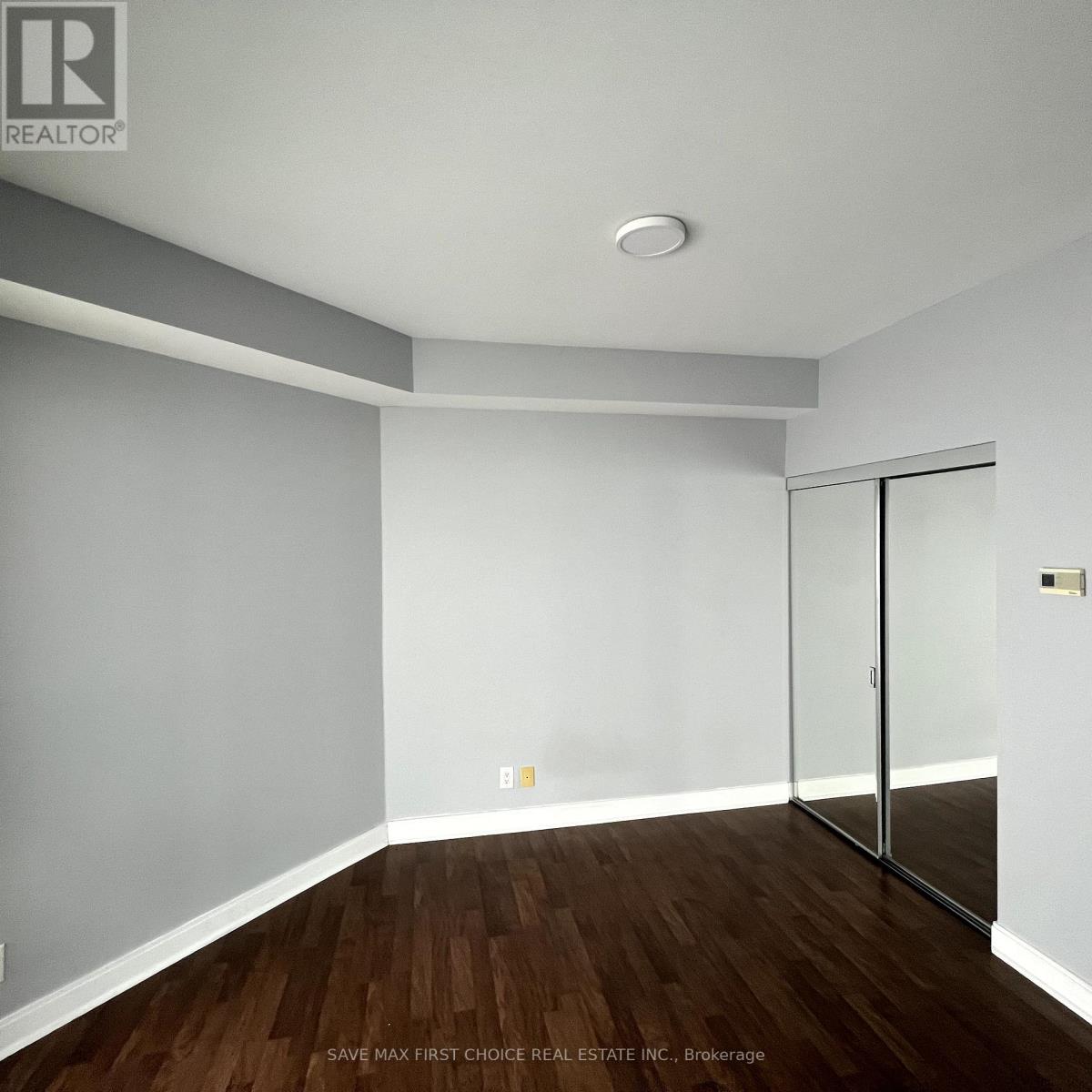 #4903 -60 ABSOLUTE AVE, #4903