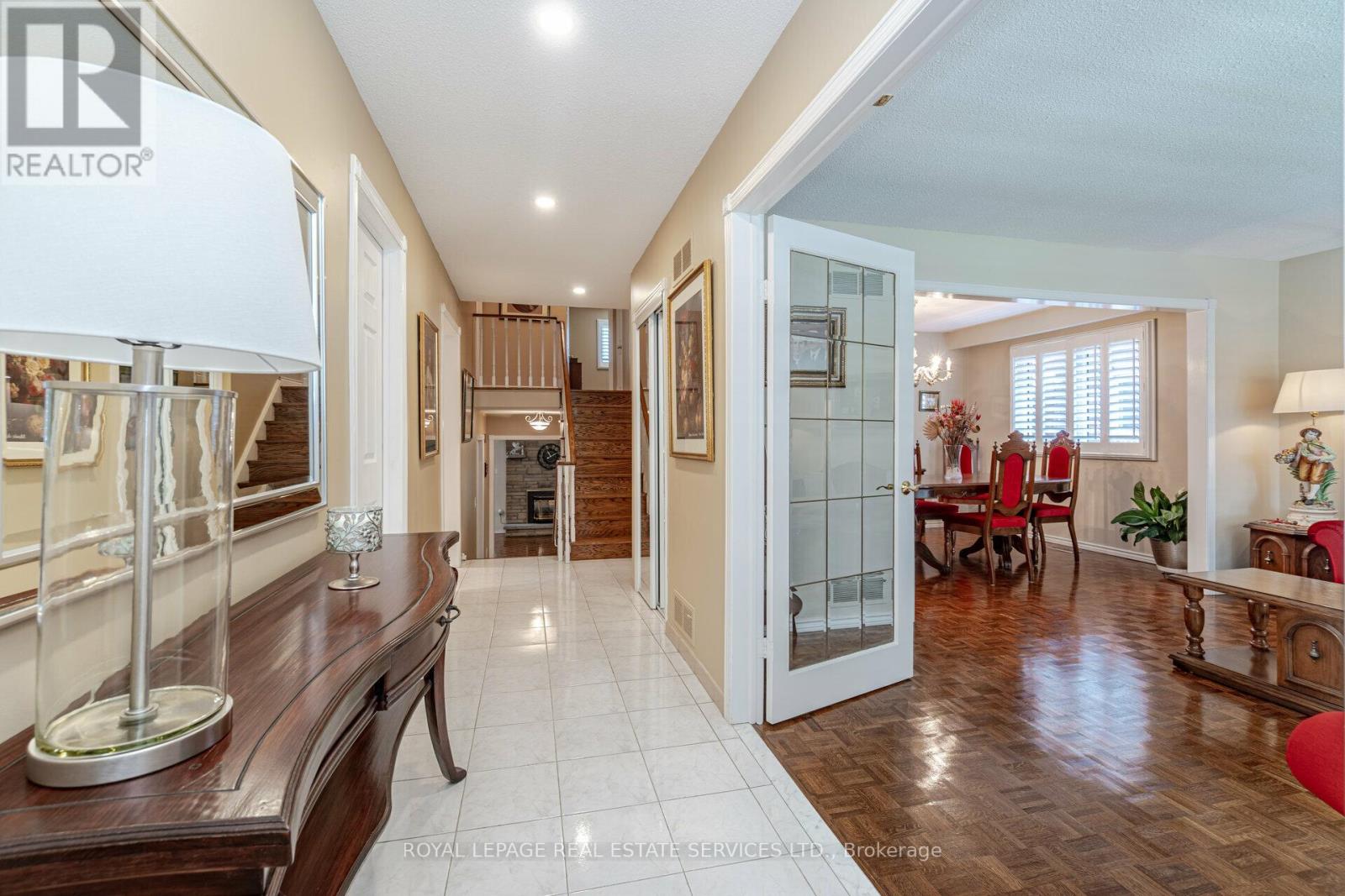 1195 MELTON DR