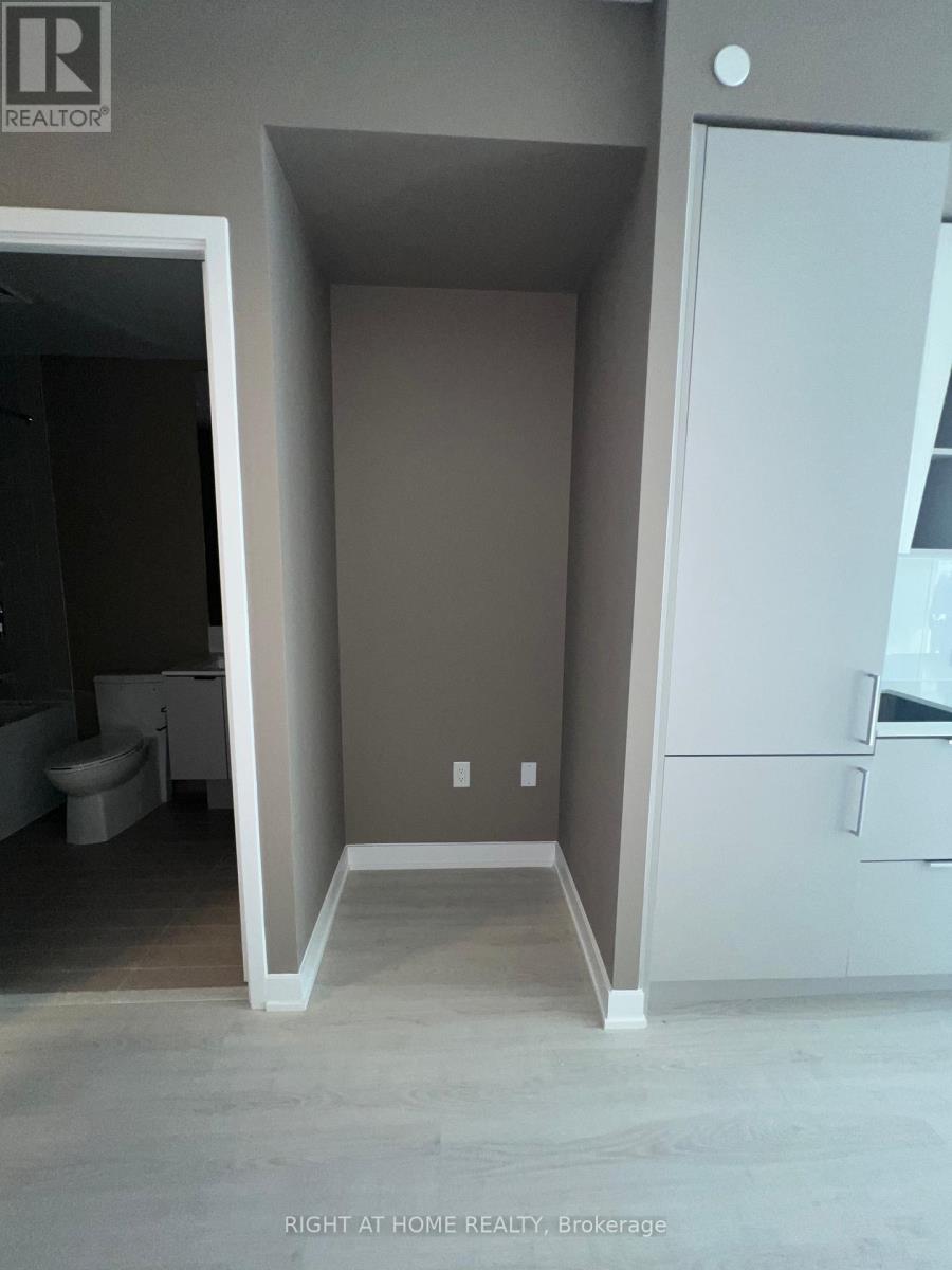 #2113 -3883 QUARTZ RD, #2113