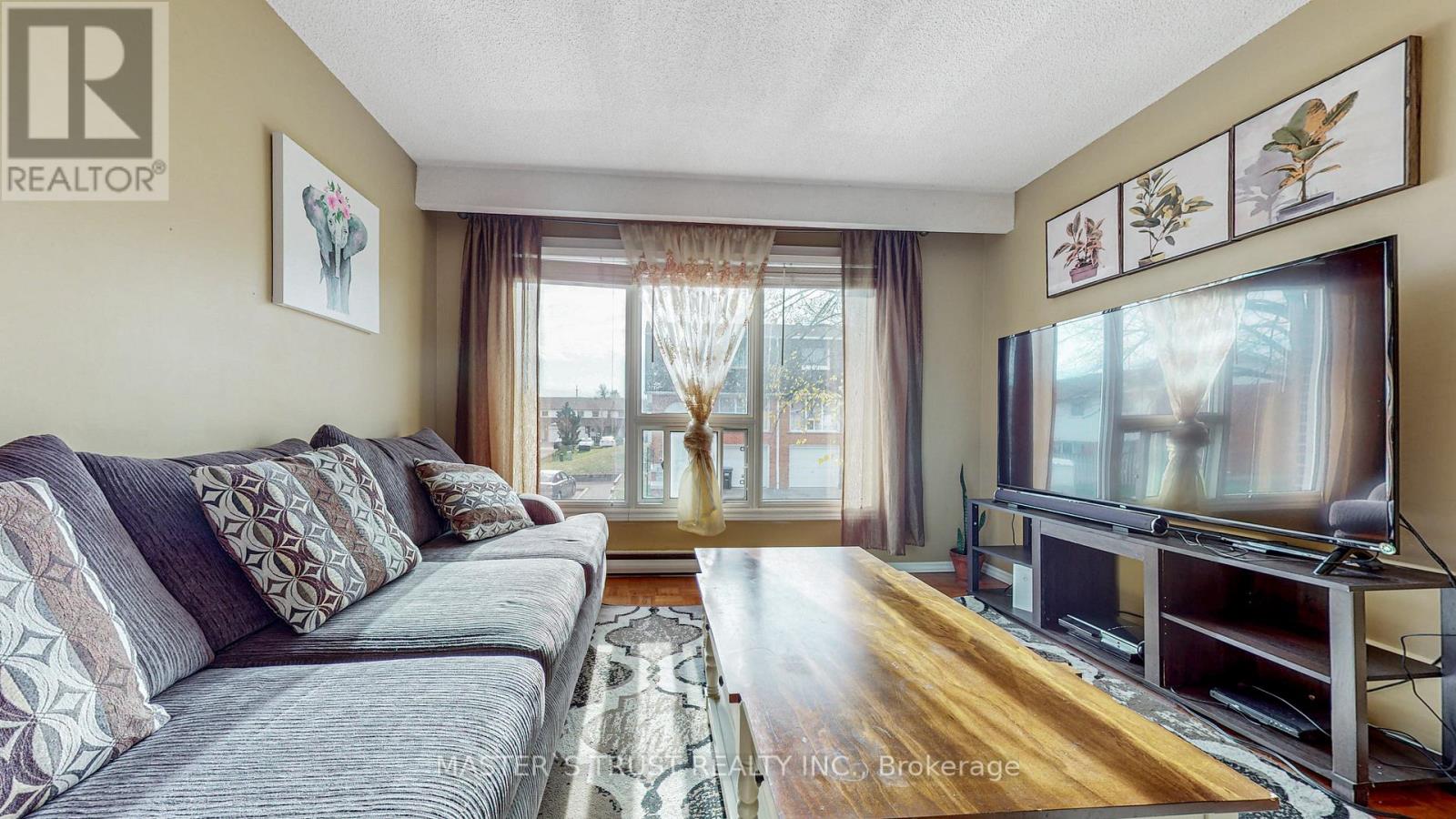 #9 -2380 BROMSGROVE RD, #9