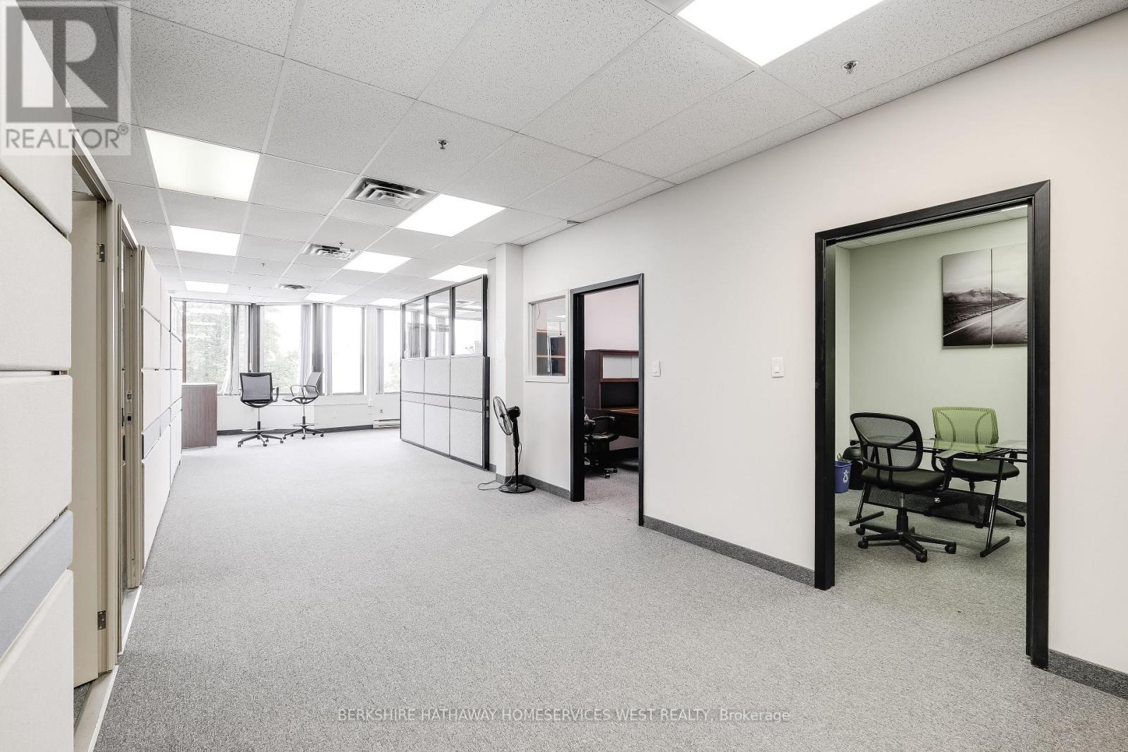 #205 -5080 TIMBERLEA BLVD, #205