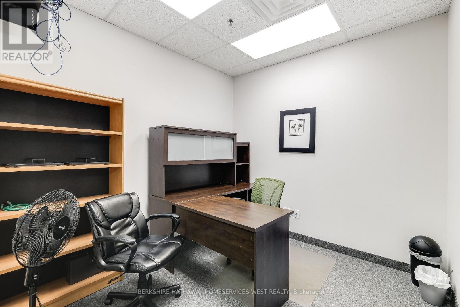 #205 -5080 TIMBERLEA BLVD, #205