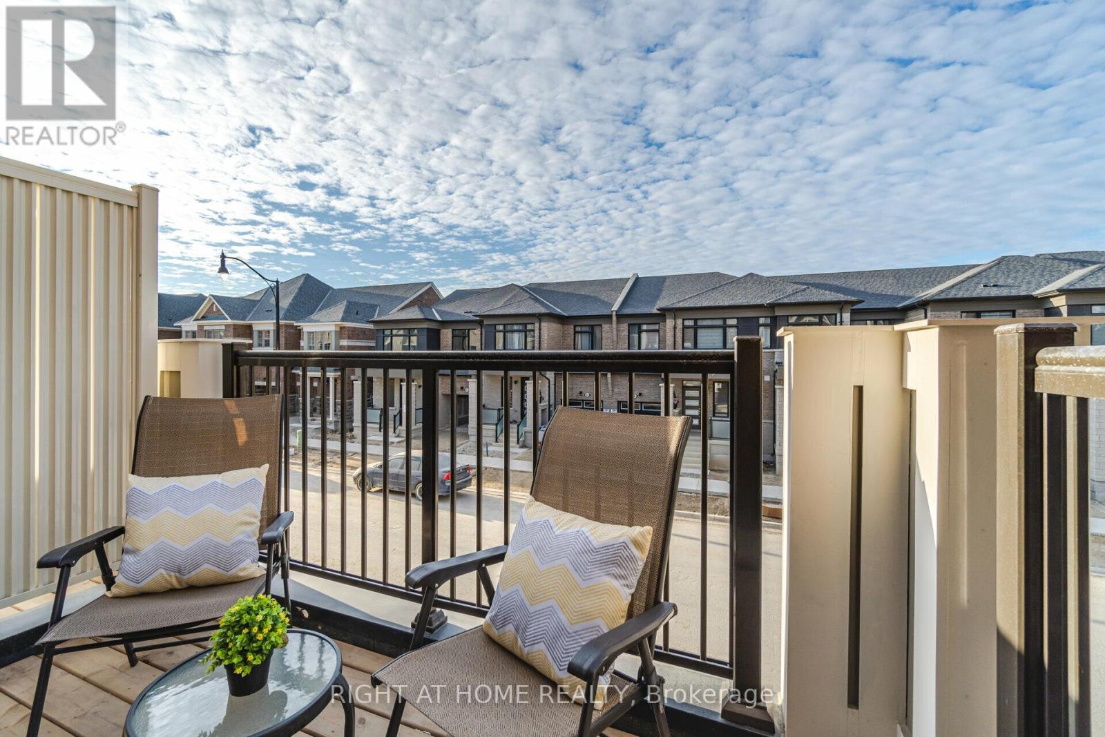 51 KEPPEL CIRC
