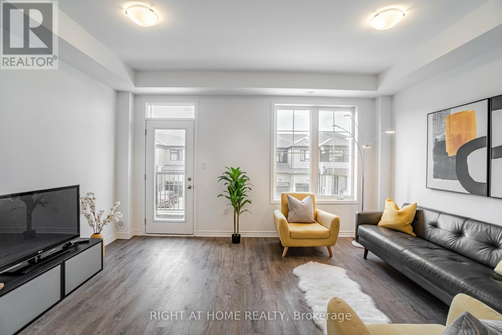 51 KEPPEL CIRC