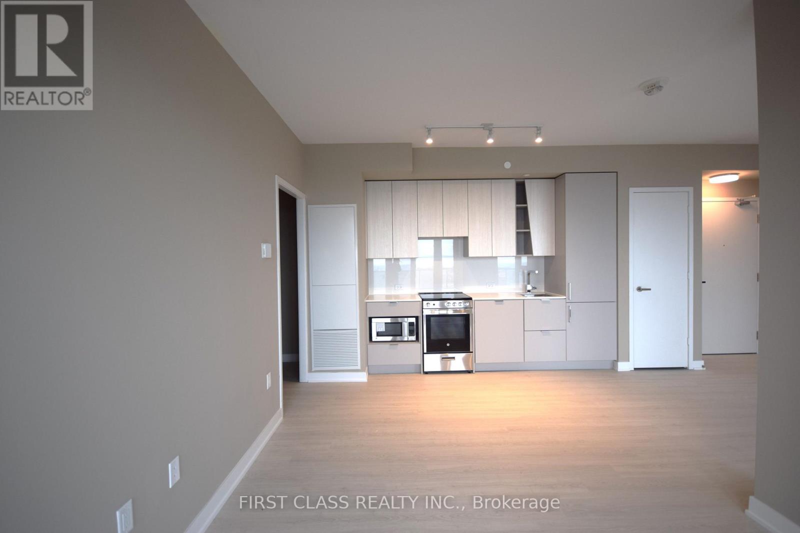 #2805 -3883 QUARTZ RD, #2805