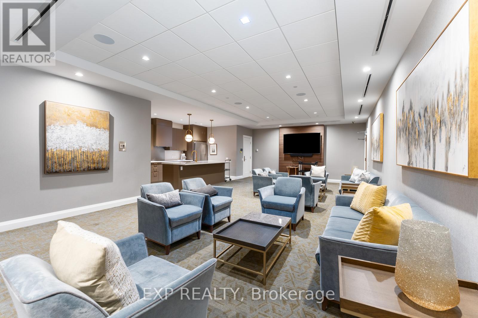 #606 -1800 THE COLLEGEWAY WAY, #606