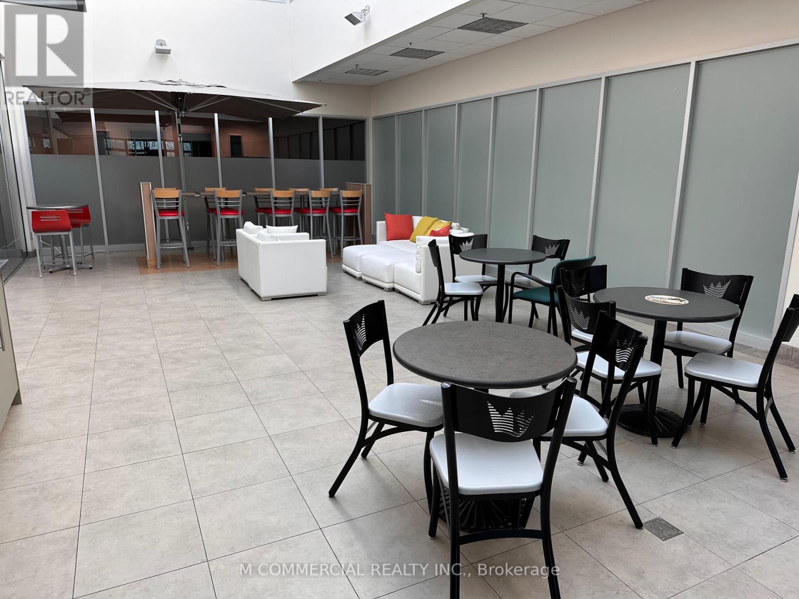 #106 -5180 ORBITOR DR, #106