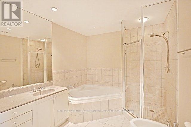 #2201 -1900 THE COLLEGEWAY, #2201
