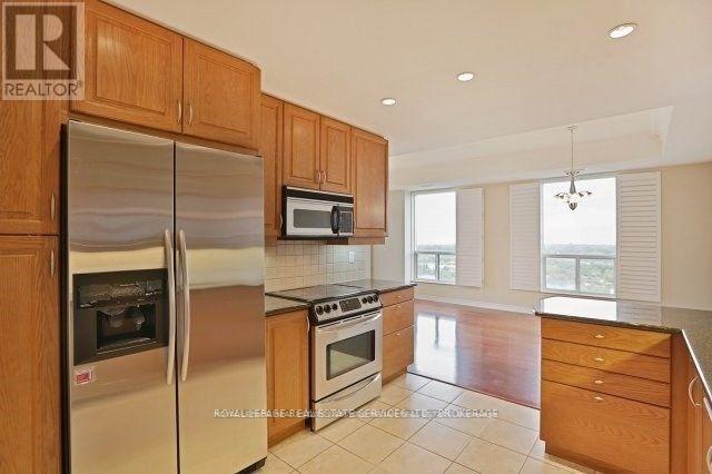 #2201 -1900 THE COLLEGEWAY, #2201