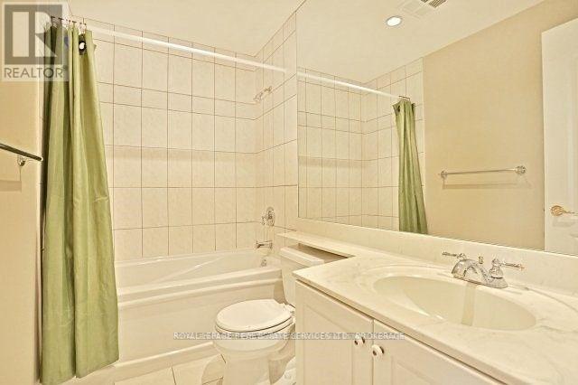 #2201 -1900 THE COLLEGEWAY, #2201