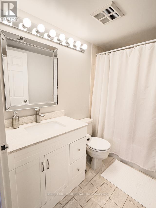 #807 -265 ENFIELD PL, #807