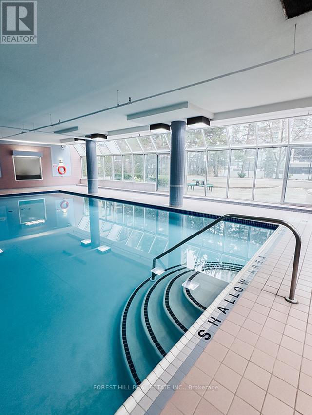 #807 -265 ENFIELD PL, #807