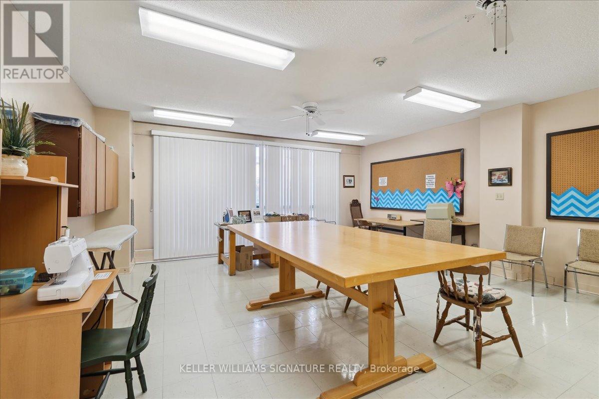 #1707 -2055 UPPER MIDDLE RD, #1707