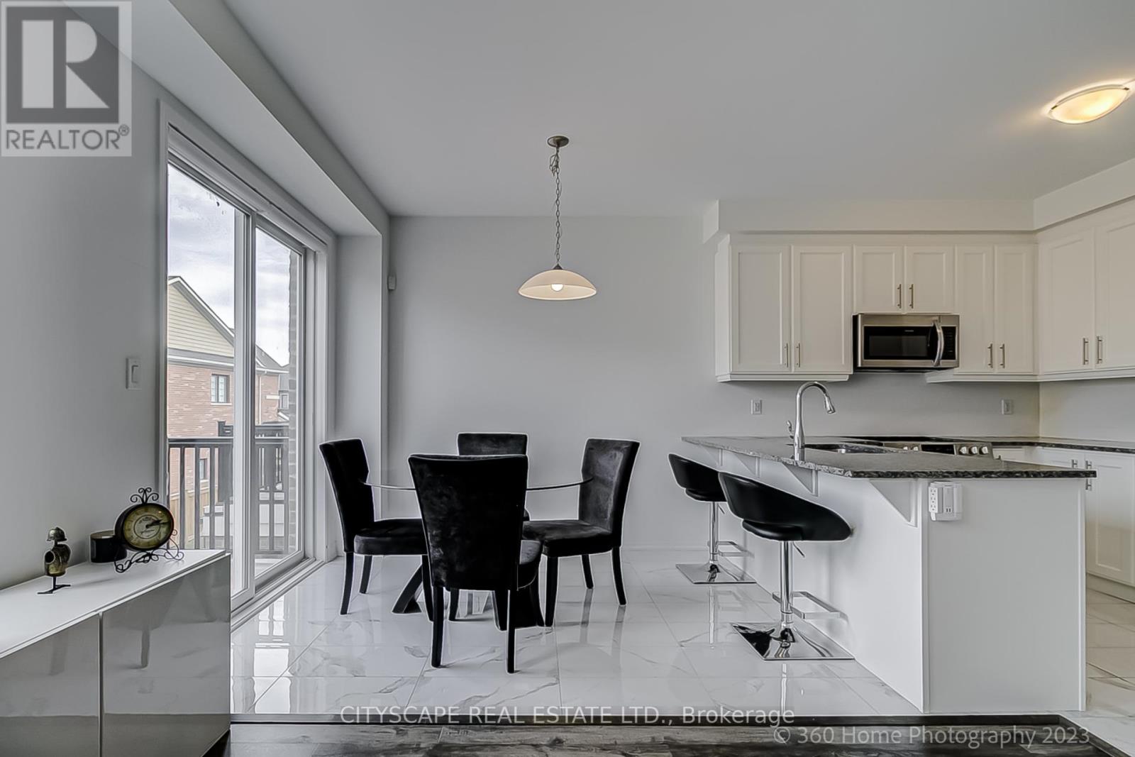 3083 WILLIAM CUTMORE BLVD