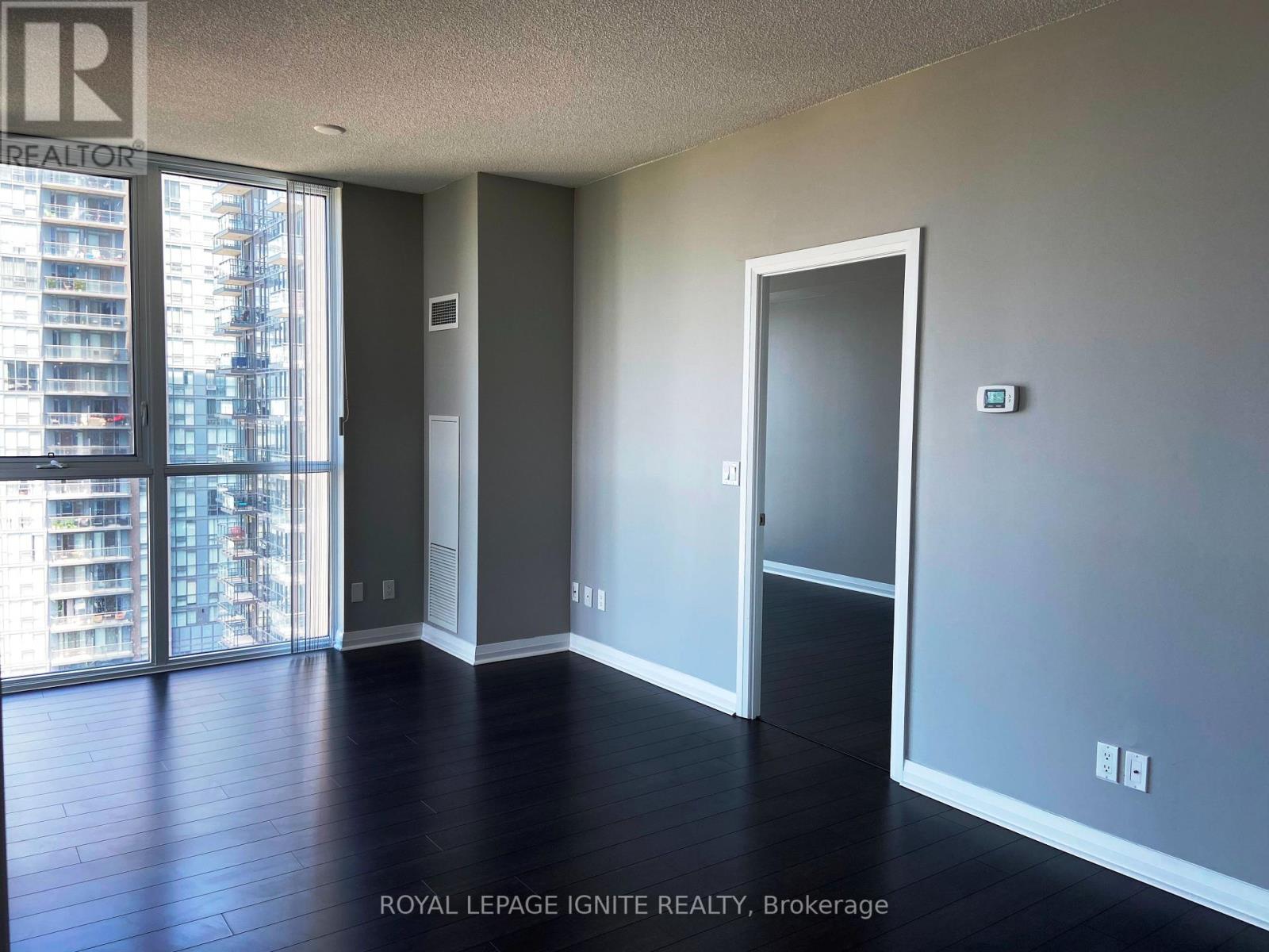 #1107 -75 EGLINTON AVE W, #1107