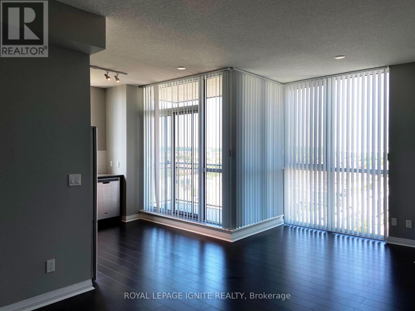 #1107 -75 EGLINTON AVE W, #1107