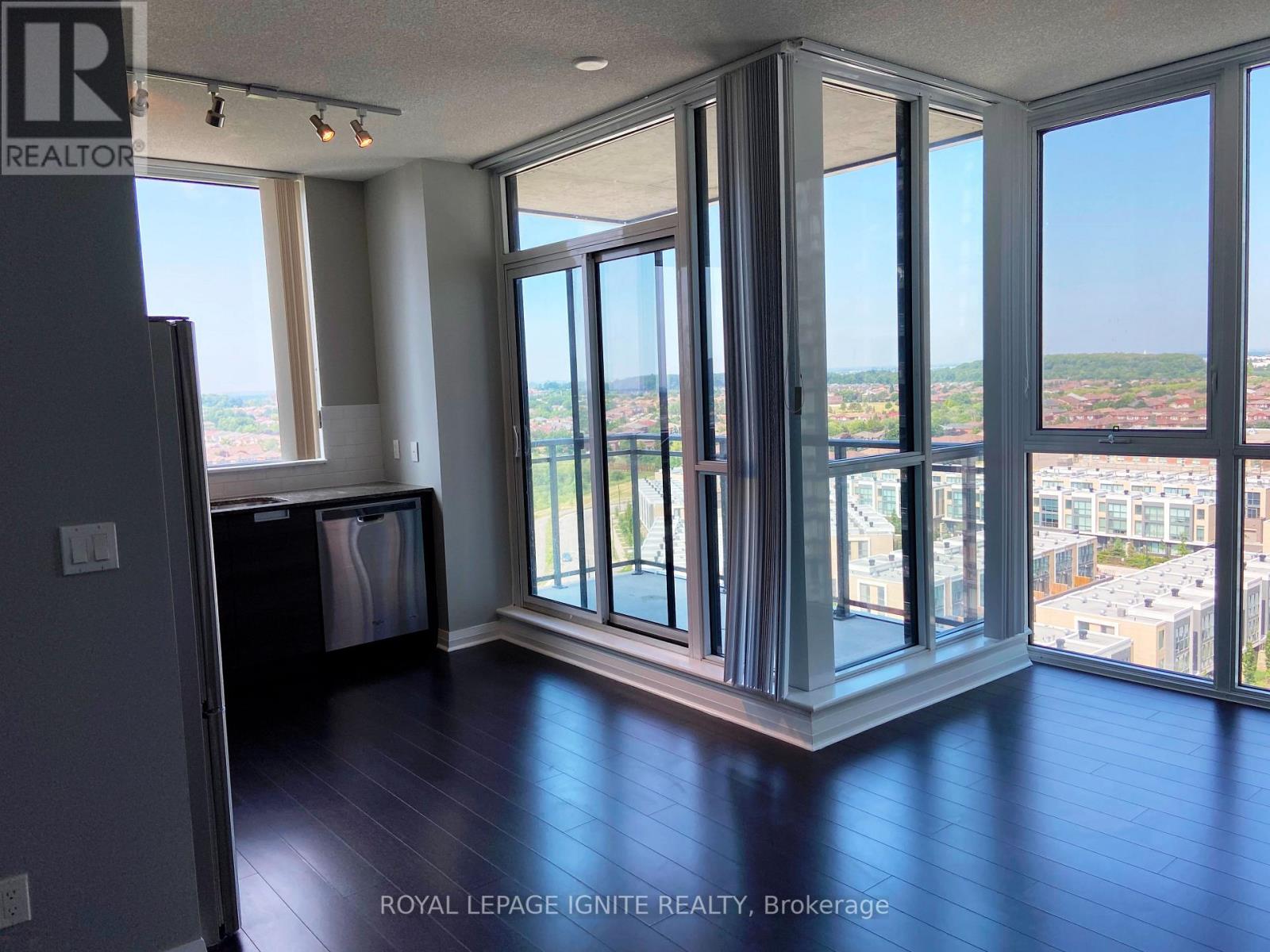 #1107 -75 EGLINTON AVE W, #1107