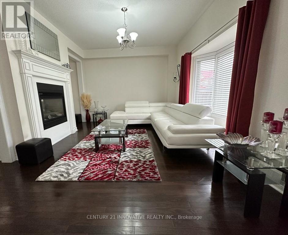 13 FAIRSERVICE DR